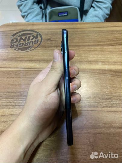 realme 9 Pro, 8/128 ГБ