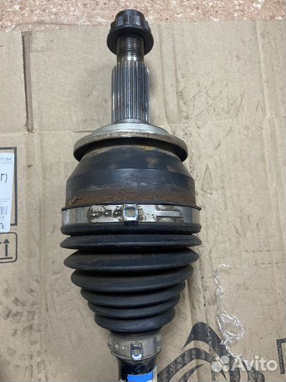 Привод левый Toyota Camry V70 3.5 2GR-FKS