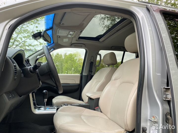 Nissan Pathfinder 3.0 AT, 2011, 221 000 км