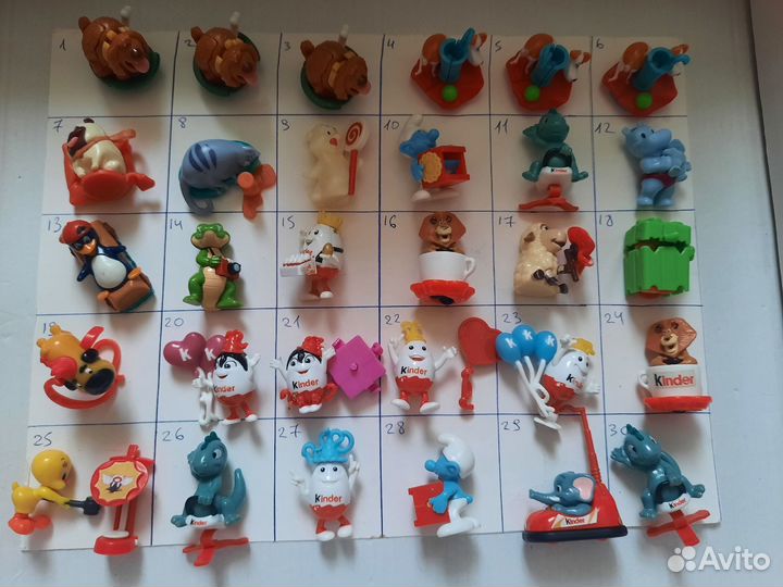 Игрушки из киндера 2