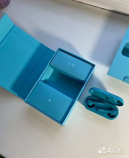 Беспроводные наушники