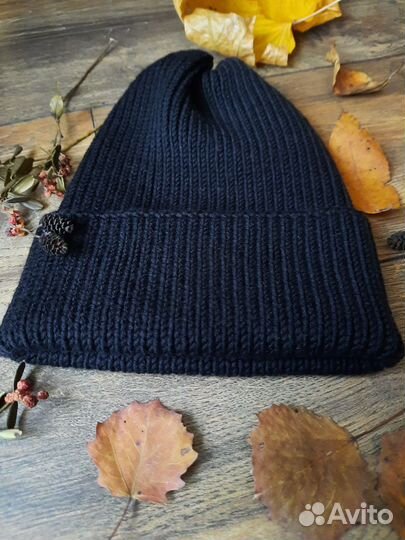 Шапка вязаная ручной работы новая