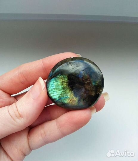 Натуральный камень Лабрадор галтовка