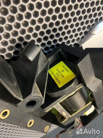 Ремень безопасности правый Mercedes-Benz Sl500