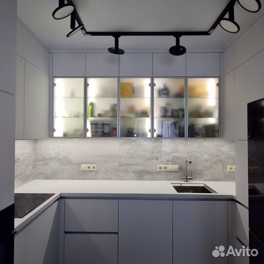 Современная кухня под ключ