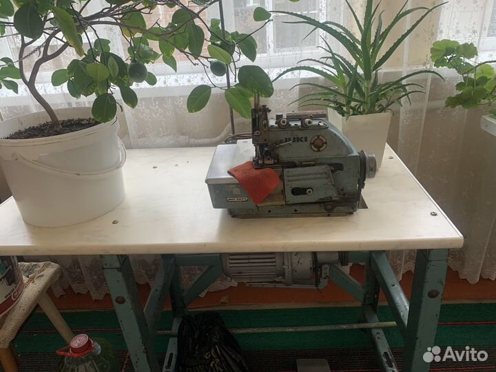 Juki m-367T