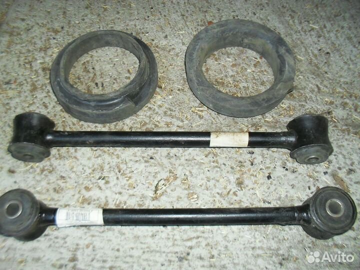 Реактивные тяги ваз короткие 2121-01-07
