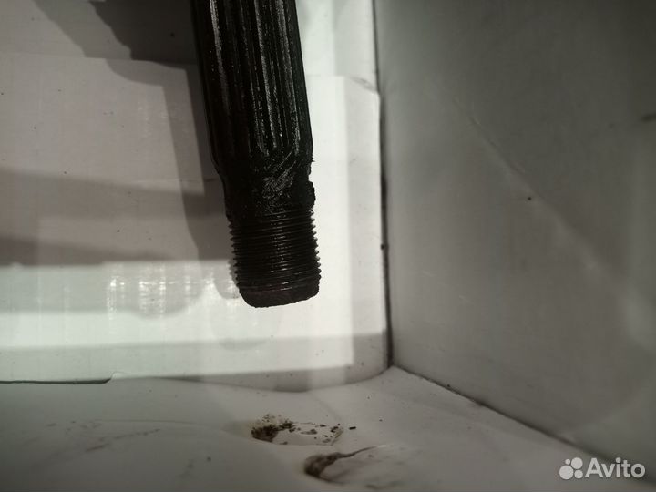 Привод правый Рено Логан 1