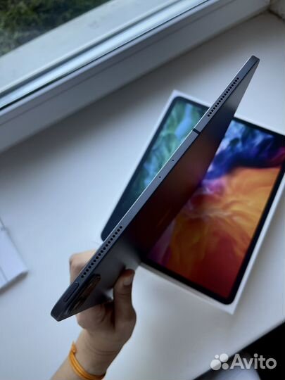 iPad Pro 12.9 Wi-fi+cellular 256gb