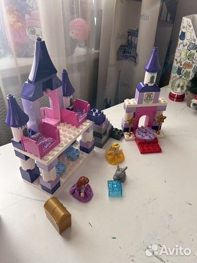 Лего замок софии