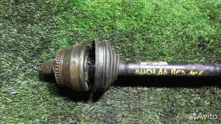 Полуось передняя Audi A6 (C5)