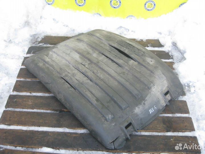 Крыло заднего колеса верхнее 1357601 scania, P,G,R