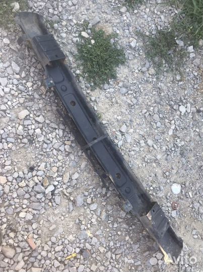 Уселитель бампера Geely CK2