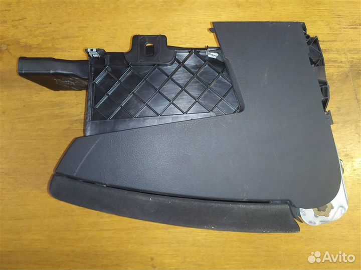 Подлокотник VW Passat B6