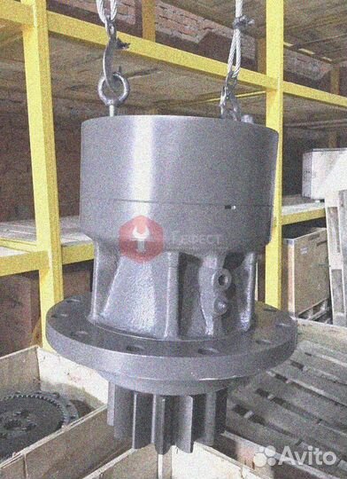 Поворотный редуктор JCB JS220LR