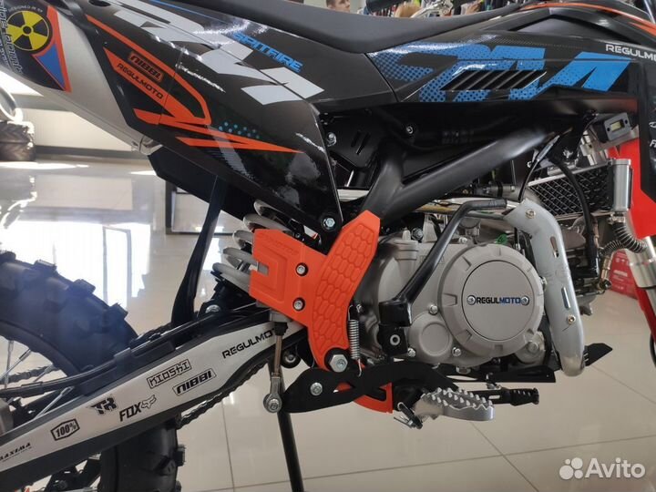 Питбайк regulmoto spitfire PRO140 kayo bse brz jhl