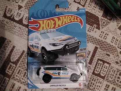 Hot wheels Chrysler Pacifica