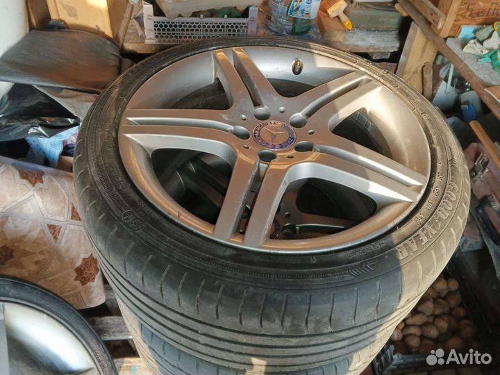 Goodyear EfficientGrip Performance SUV 5.10/40 R18 и 25/45 R17