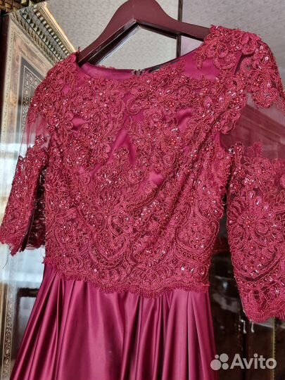 Вечернее платье в пол 42 44