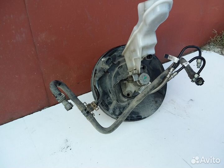 Вакуум тормозов в сборе Opel Mokka