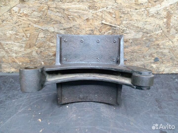 Колодка барабанного тормоза задняя Scania P 440