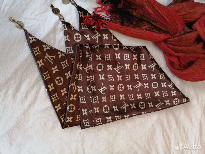 Шарфы и палантины