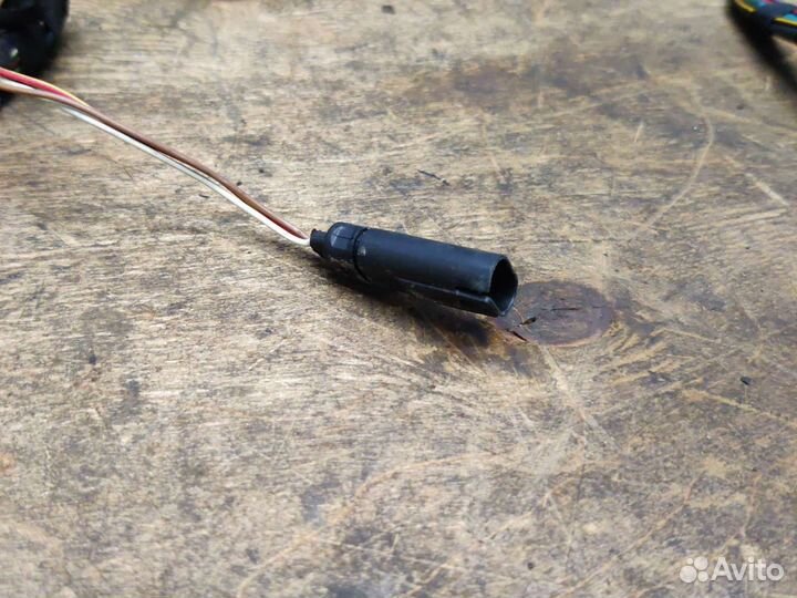 Проводка задней двери BMW X5 E70