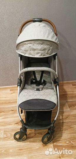 Прогулочная коляска Capella