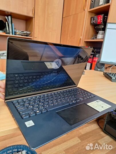 Ультрабук asus Zenbook UX534FTC