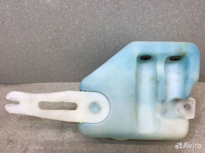 Бачок омывателя лобового стекла VAZ LADA Kalina 20