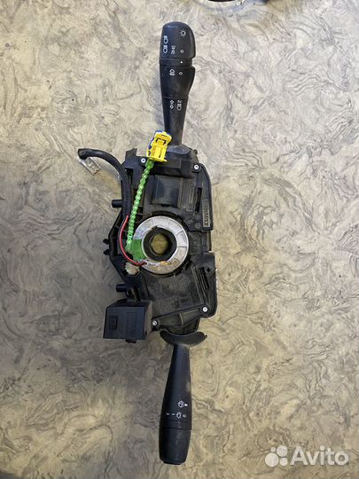 Шлейф руля Renault Logan 2 255673598r