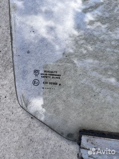 Стекло двери переднее правое Opel Vectra B, C