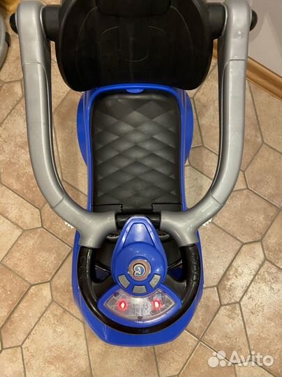 Машинка-каталка толокар