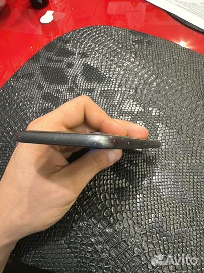 Телефон iPhone 8 256gb