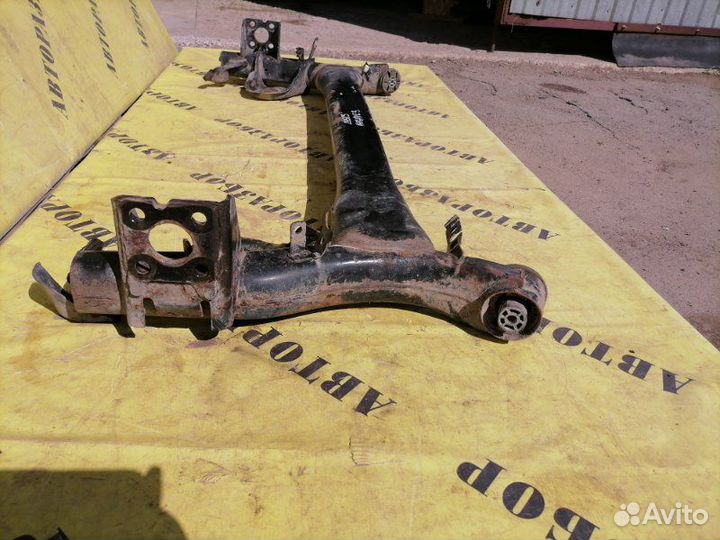 Балка задняя Renault Megane 3 2009-2016 универсал