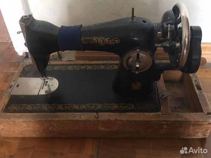 Швейная машинка