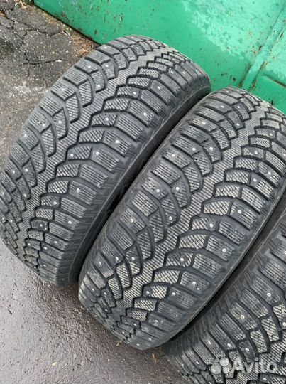 Bridgestone Blizzak Spike-01 265/60 R18 114T