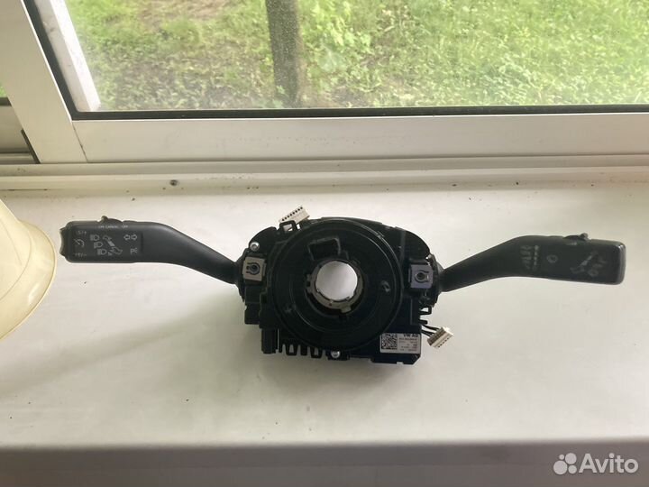 Подрулевой переключатель, рулевой шлейф сеат