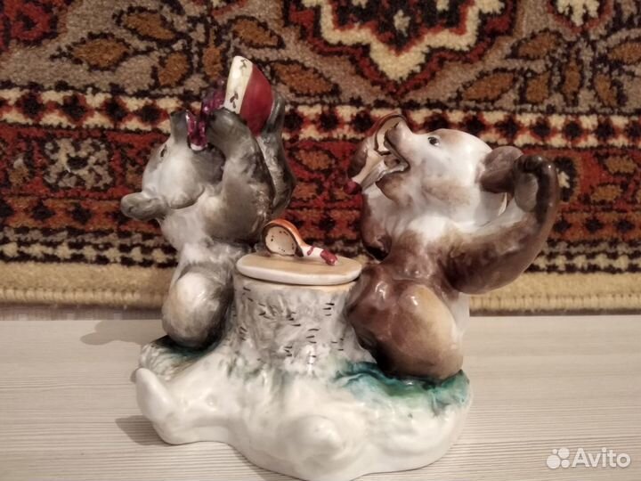 Чернильница медведи фарфор лфз СССР