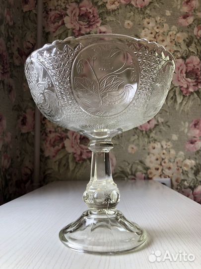 Большая ваза для фруктов. Старинная