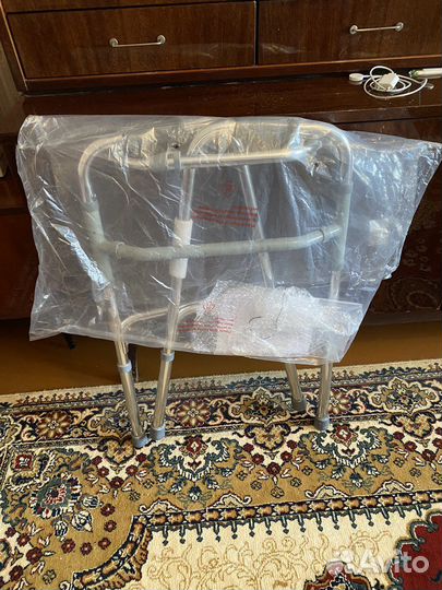 Новые ходунки складные шагающие