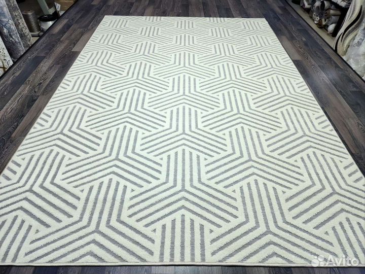 Ковёр 2х3 современный