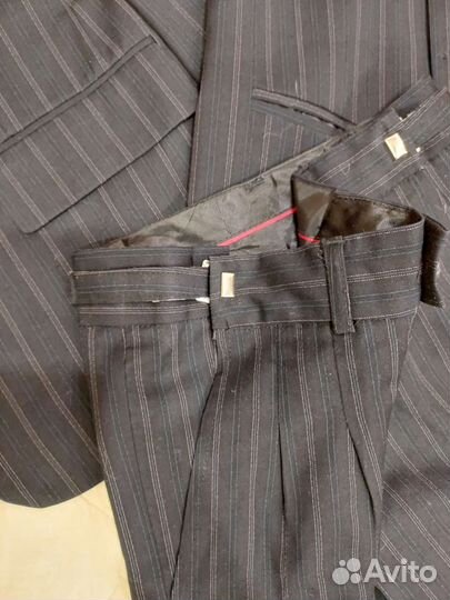 Костюм школьный тройка