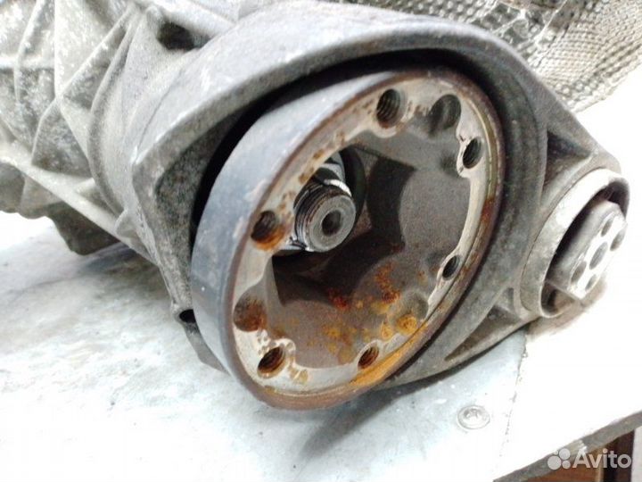 Фланец карданного вала Volkswagen Touareg