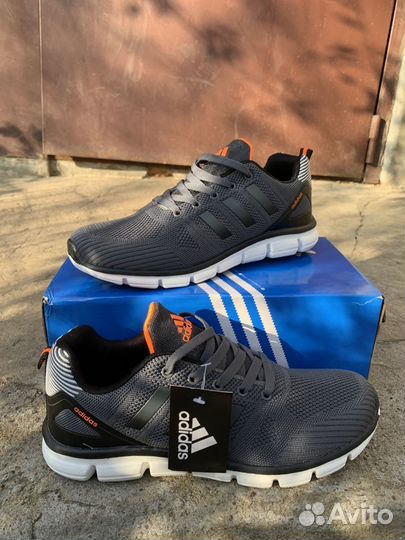 Adidas мужские кроссовки новые 41-46 р