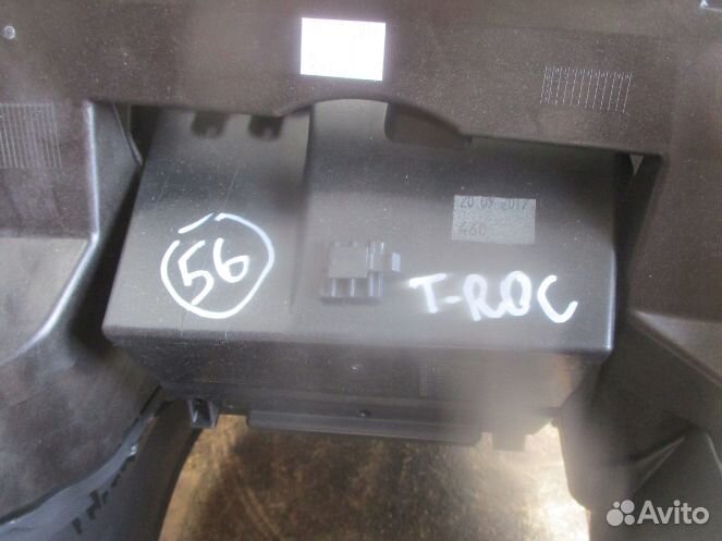 Центральный тоннель подлокотник VW T-ROC кожа