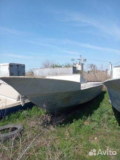 Байда Касатка 710