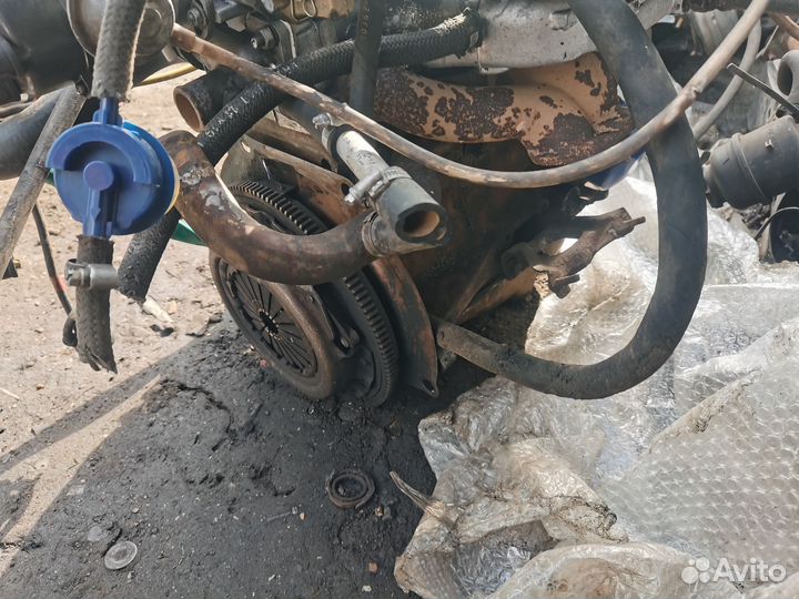 Двигатель 2108 2109 99 010карбюратор