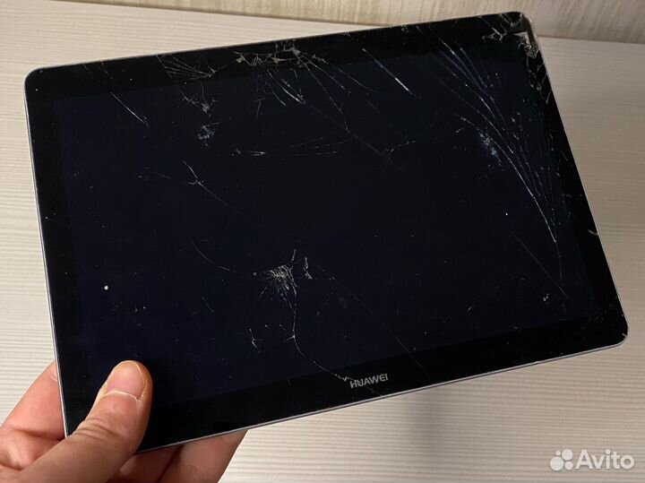Планшет huawei / AGS-L09