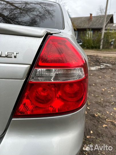 Фонарь задний правый Chevrolet Aveo 1.2 B12D1 2010